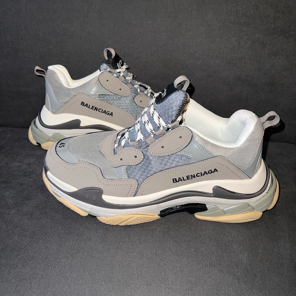 Balenciaga Triple S